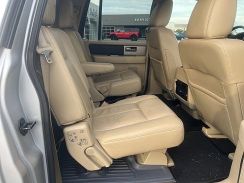 Used 2017 Ford Expedition EL Limited w/ Equipment Group 301A image 9