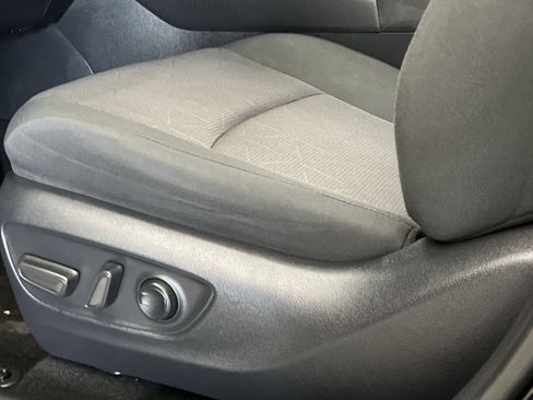 Used 2023 Toyota RAV4 XLE w/ Convenience Package AWD/4WD image 13