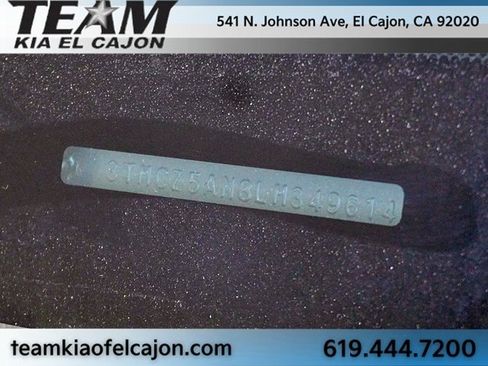 Used 2020 Toyota Tacoma TRD Sport image 37