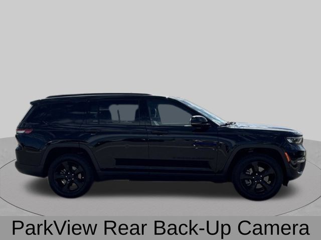 Certified 2022 Jeep Grand Cherokee L Limited w/ Black Appearance Package AWD/4WD image 9