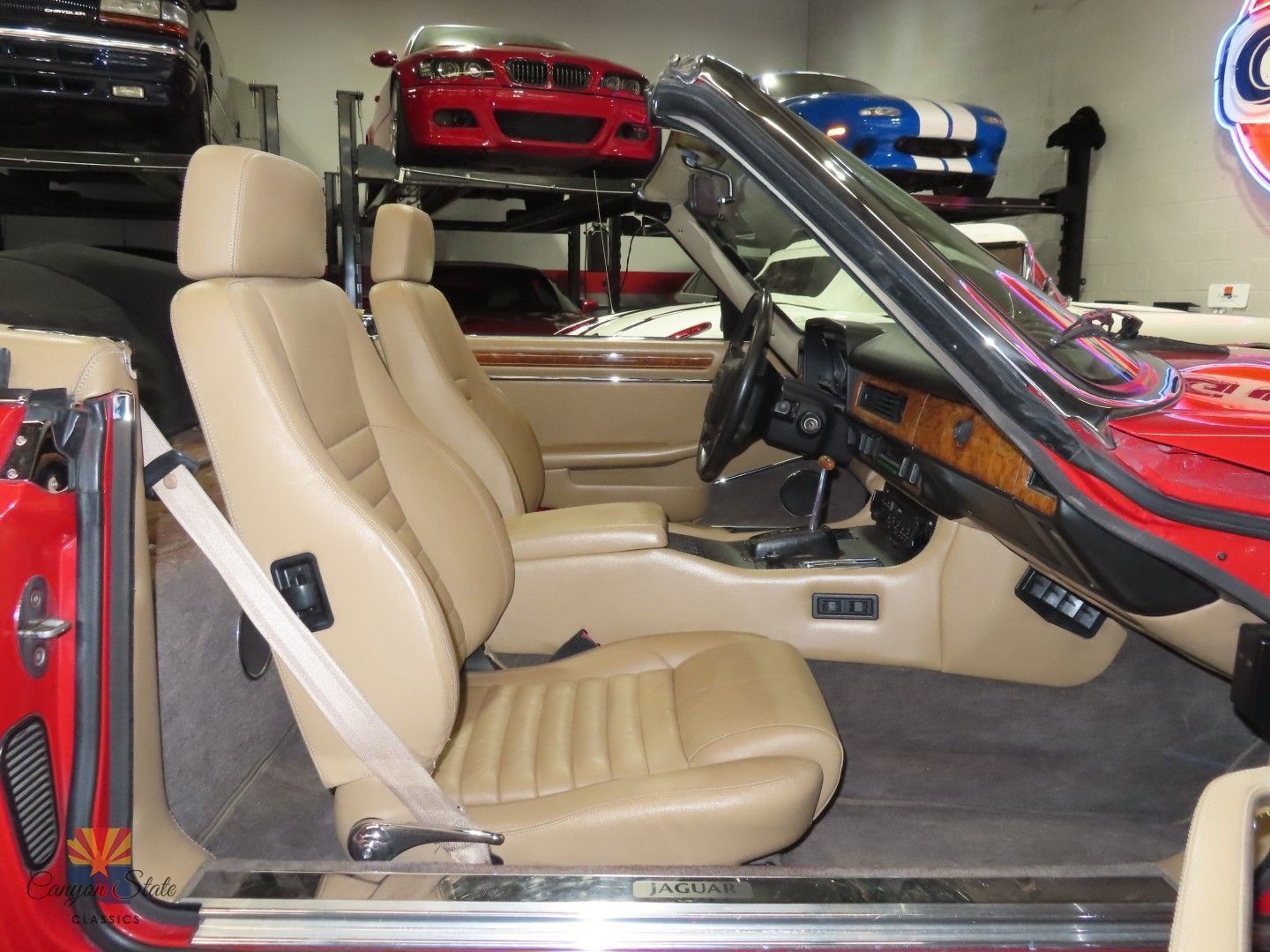 Used 1990 Jaguar XJS V12 Convertible RWD image 6