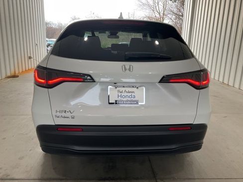 New 2026 Honda HR-V LX image 18