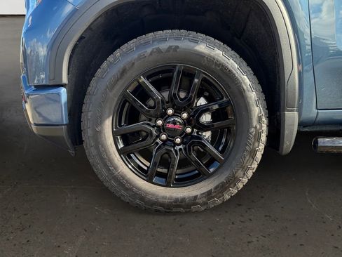 Used 2026 GMC Sierra 1500 Elevation image 10