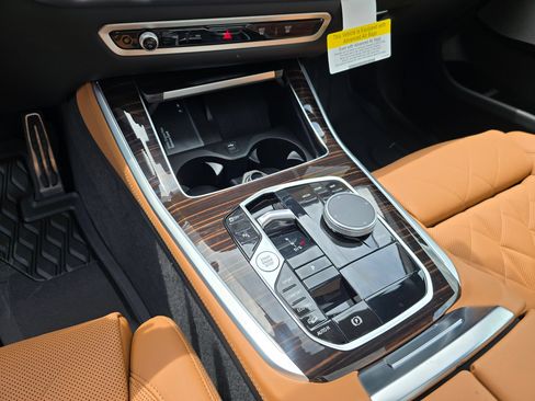 New 2026 BMW X5 xDrive40i w/ M Sport Package AWD/4WD image 54