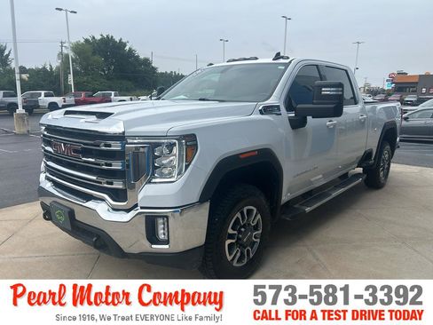 Certified 2022 GMC Sierra 2500 SLE w/ SLE Value Package; AWD/4WD image 8
