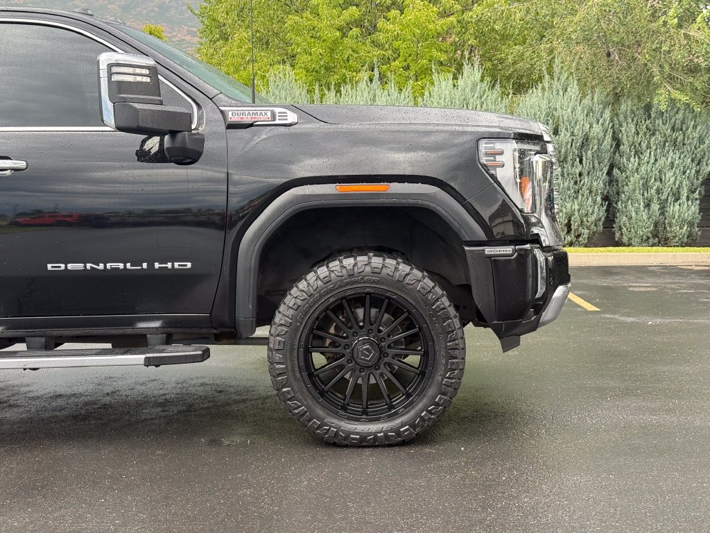 Used 2024 GMC Sierra 3500 Denali w/ Denali Reserve Package AWD/4WD image 6