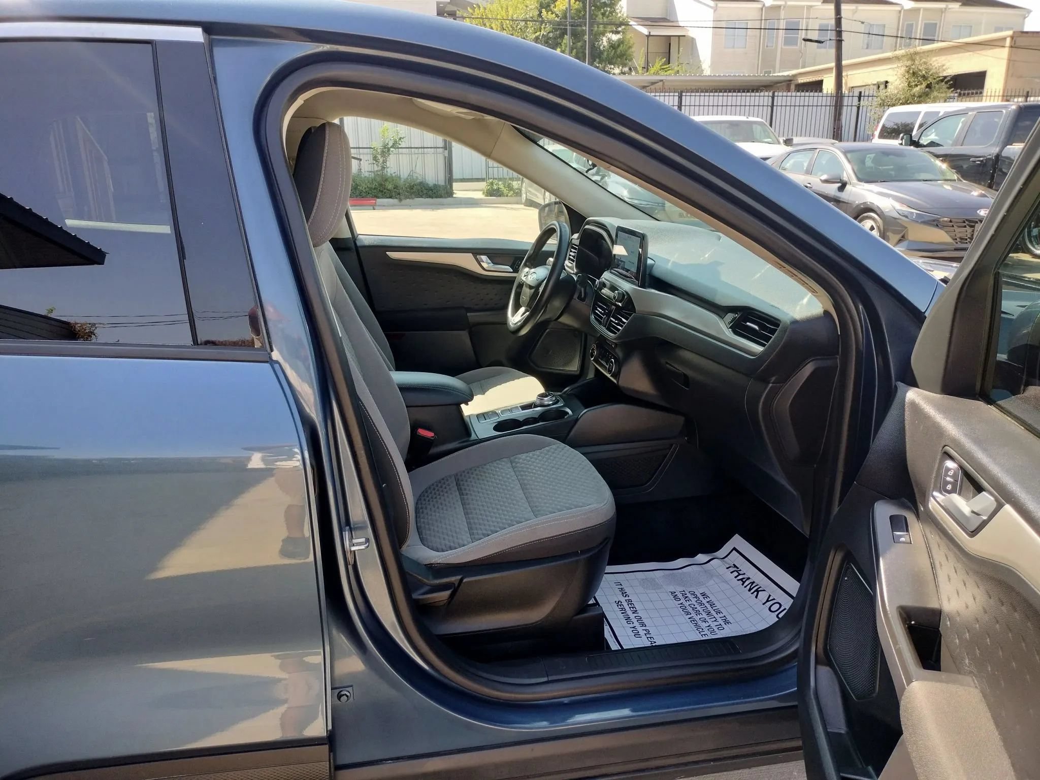 Used 2020 Ford Escape SE FWD image 31