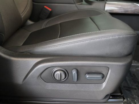 Used 2023 Chevrolet Silverado 2500 LTZ w/ LTZ Plus Package image 39