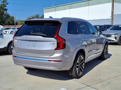 New 2026 Volvo XC90 B6 Plus w/ Protection Package Premier image 7