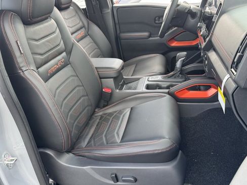 New 2026 Nissan Frontier PRO-4X w/ Pro Premium Package AWD/4WD image 6