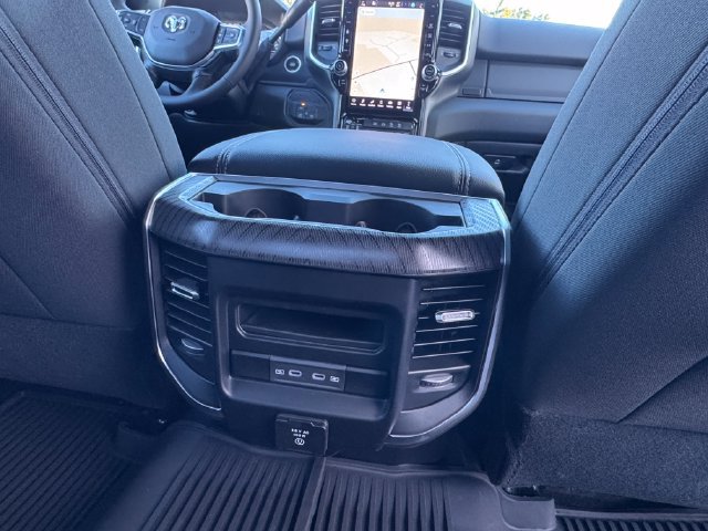 New 2027 RAM 3500 Big Horn AWD/4WD image 25