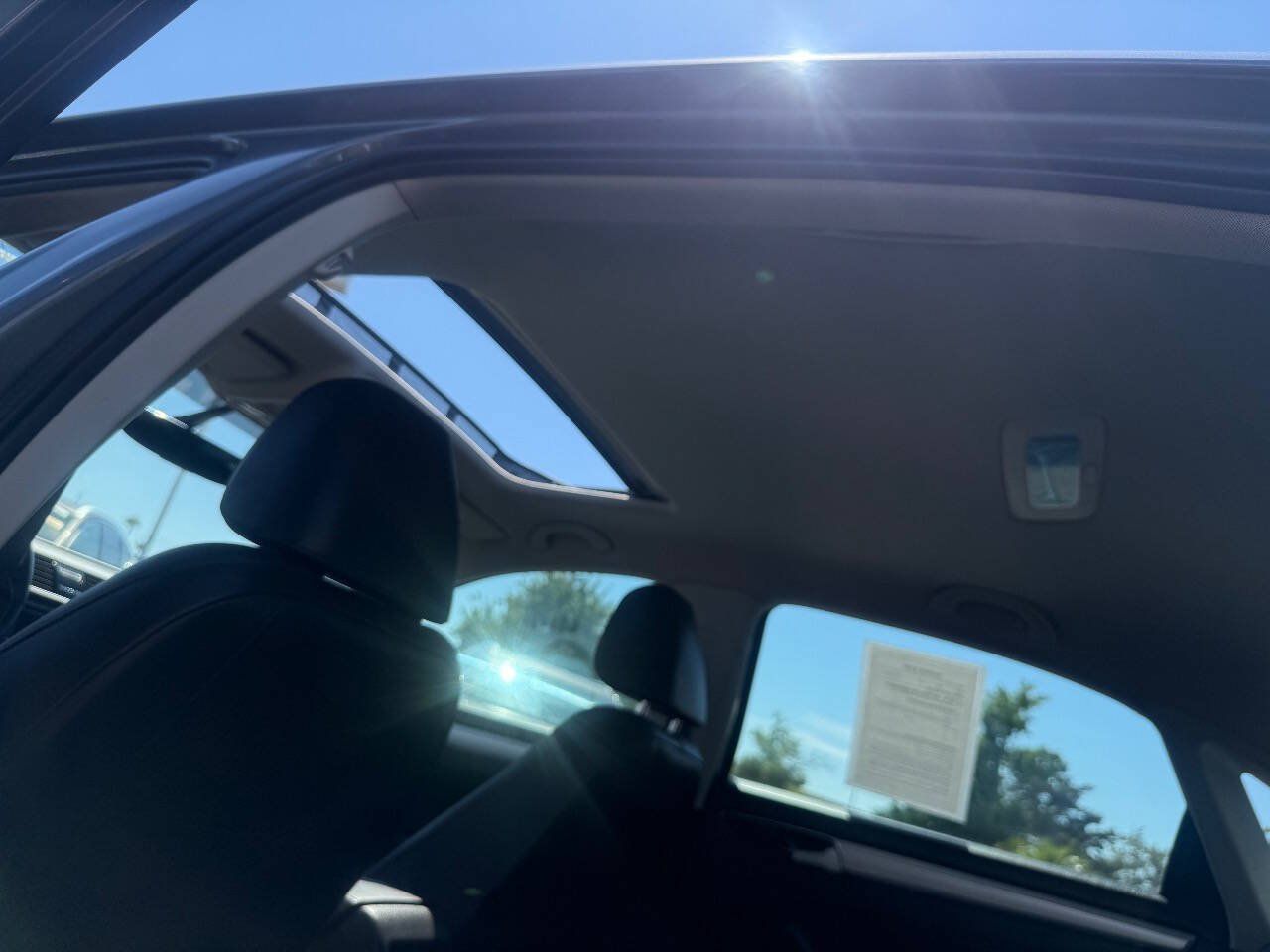 Used 2019 Volkswagen Passat 2.0T Wolfsburg FWD image 17