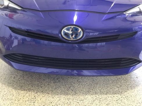 Used 2017 Toyota Prius Three w/ Protection Package image 21