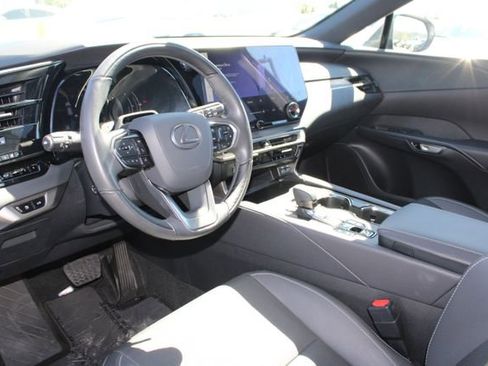 Certified 2023 Lexus RX 350 Premium w/ Accessory Package (Z1) image 12