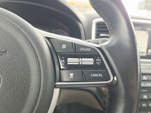Used 2020 Kia Sportage EX w/ Option Group 15 AWD/4WD image 18