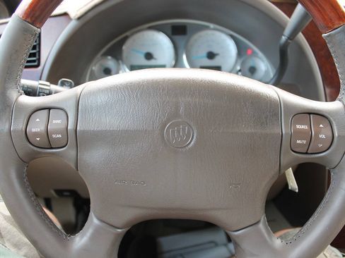 Used 2004 Buick Rendezvous AWD image 39