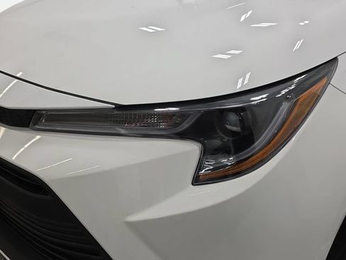 Certified 2025 Toyota Corolla LE FWD image 25