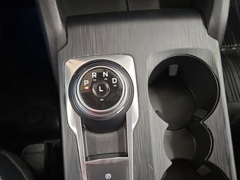 Used 2022 Ford Escape Titanium image 11