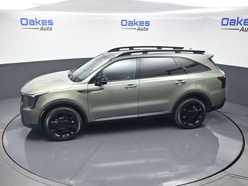 Certified 2025 Kia Sorento SX AWD/4WD image 53