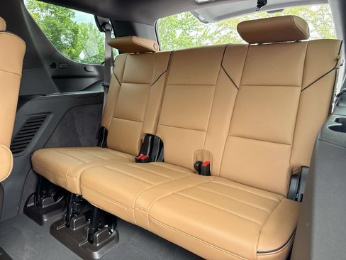 Used 2025 Cadillac Escalade Premium Luxury w/ Touring Package AWD/4WD image 25