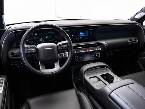 Used 2026 Hyundai Palisade Calligraphy AWD/4WD image 4