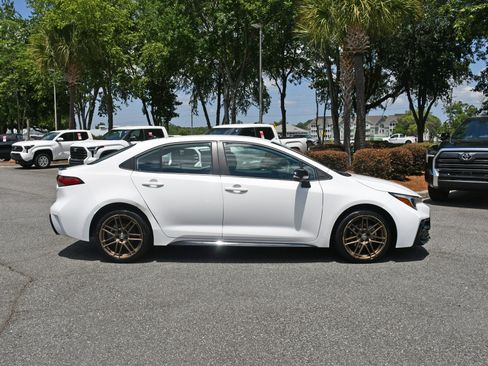 Used 2024 Toyota Corolla Sedan w/ SE Convenience Package FWD image 5