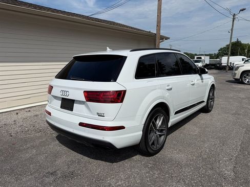 Used 2018 Audi Q7 3.0T Prestige w/ Prestige Package AWD/4WD image 11