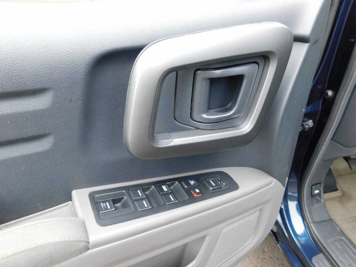 Used 2010 Honda Ridgeline RTS image 17