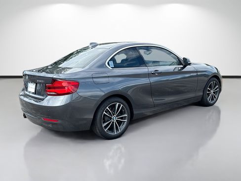 Used 2018 BMW 230i Coupe RWD image 3