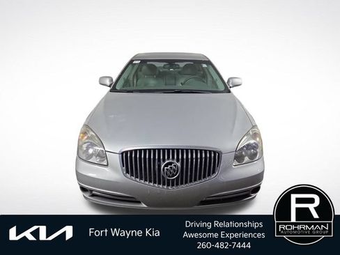 Used 2011 Buick Lucerne CXL w/ Driver Confidence Package FWD image 3