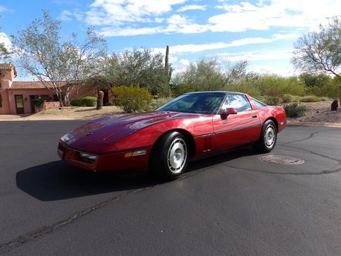 Used 1987 Chevrolet Corvette Z52 Coupe image 2