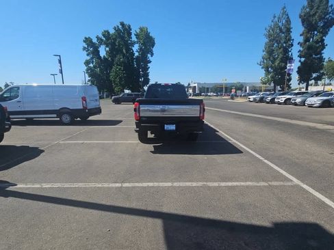 Used 2025 Ford F250 Platinum w/ Platinum Plus Package AWD/4WD image 6