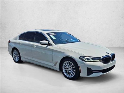Used 2021 BMW 530i w/ Convenience Package RWD image 6