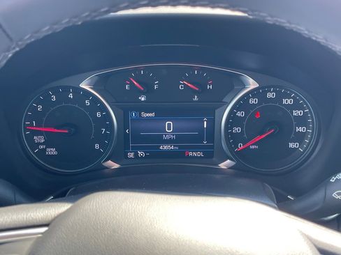 Used 2023 Chevrolet Equinox LT image 28