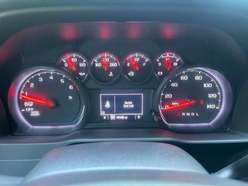 Used 2023 Chevrolet Silverado 1500 Custom Trail Boss AWD/4WD image 17