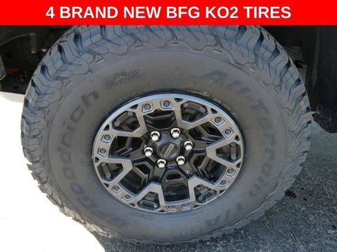 Certified 2025 Ford F150 Raptor w/ Equipment Group 803A Raptor R AWD/4WD image 4