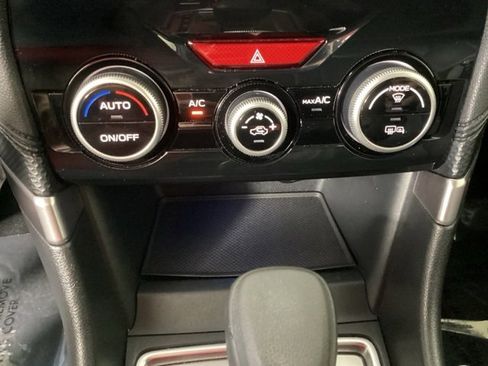 Used 2019 Subaru Forester Premium image 23