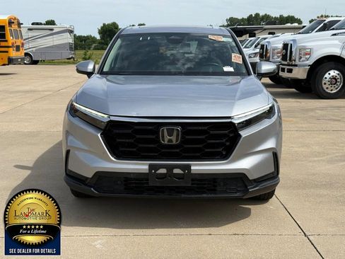 Used 2025 Honda CR-V EX-L image 2