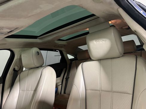 Used 2015 Jaguar XJ L Portfolio image 22