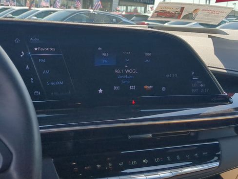 Certified 2023 Cadillac Escalade ESV Premium Luxury w/ LPO, Radiant Package AWD/4WD image 12