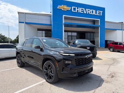 New 2027 Chevrolet Traverse RS w/ LPO, Floor Liner Package
