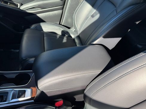 Certified 2022 Subaru Ascent Touring image 14