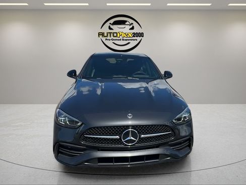 Used 2025 Mercedes-Benz C 300 Sedan image 2