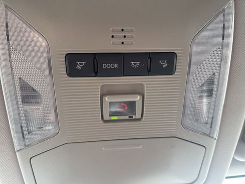 Used 2024 Toyota RAV4 Adventure image 32