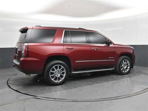 Used 2017 GMC Yukon Denali w/ Open Road Package image 3