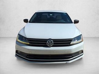 Used 2017 Volkswagen Jetta Sport FWD video 2