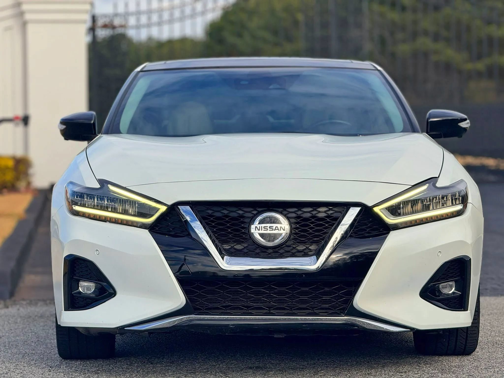 Used 2022 Nissan Maxima Platinum w/ Sport Mat Group FWD image 3