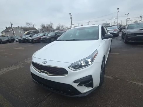 Used 2021 Kia Forte GT-Line w/ GT-Line Premium Package image 2