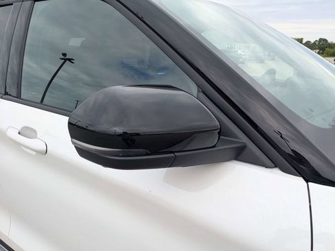 New 2026 Ford Explorer Platinum RWD image 12