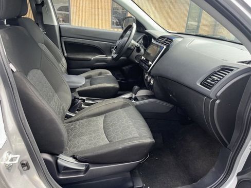 Used 2021 Mitsubishi Outlander Sport LE image 10